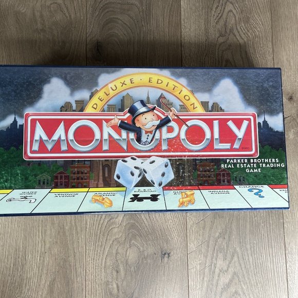 Parker Brothers Other - Monopoly DELUXE Edition Parker Brothers Board Game Vintage 1995